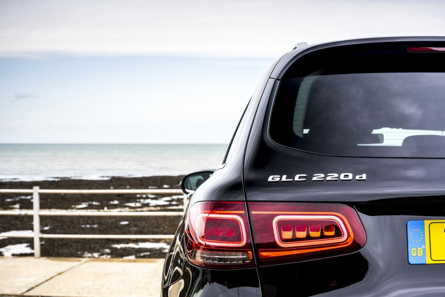 Детали экстерьера Mercedes-Benz GLC220 d 4Matic (X253) 2019 года  (UK) (фото 29 из 89)